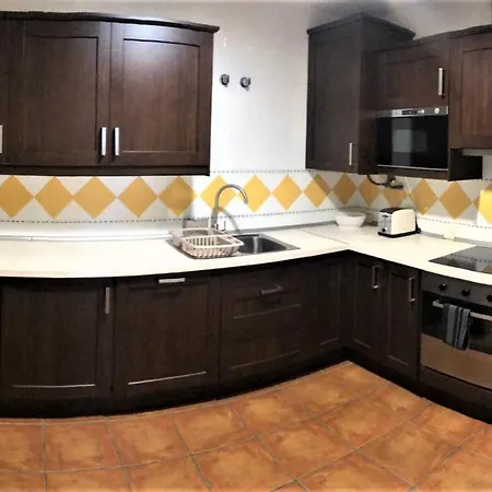 2 Bedroom Near Puerto Banus Marbella Just 12 Minutes Away By G00giemaps Appartement