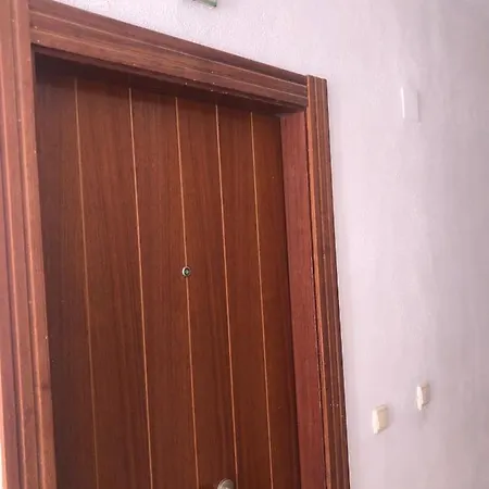 2 Bedroom Near Puerto Banus Marbella Just 12 Minutes Away By G00giemaps Appartement Estepona